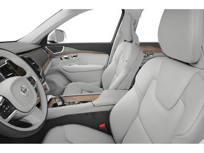 2025 Volvo XC90 B5 Plus