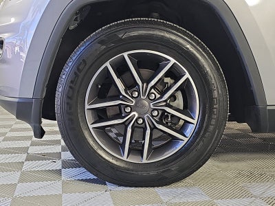 2019 Jeep Grand Cherokee Laredo E