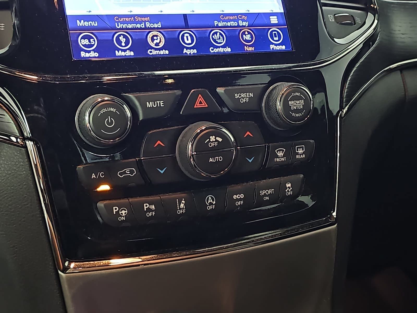2019 Jeep Grand Cherokee Overland