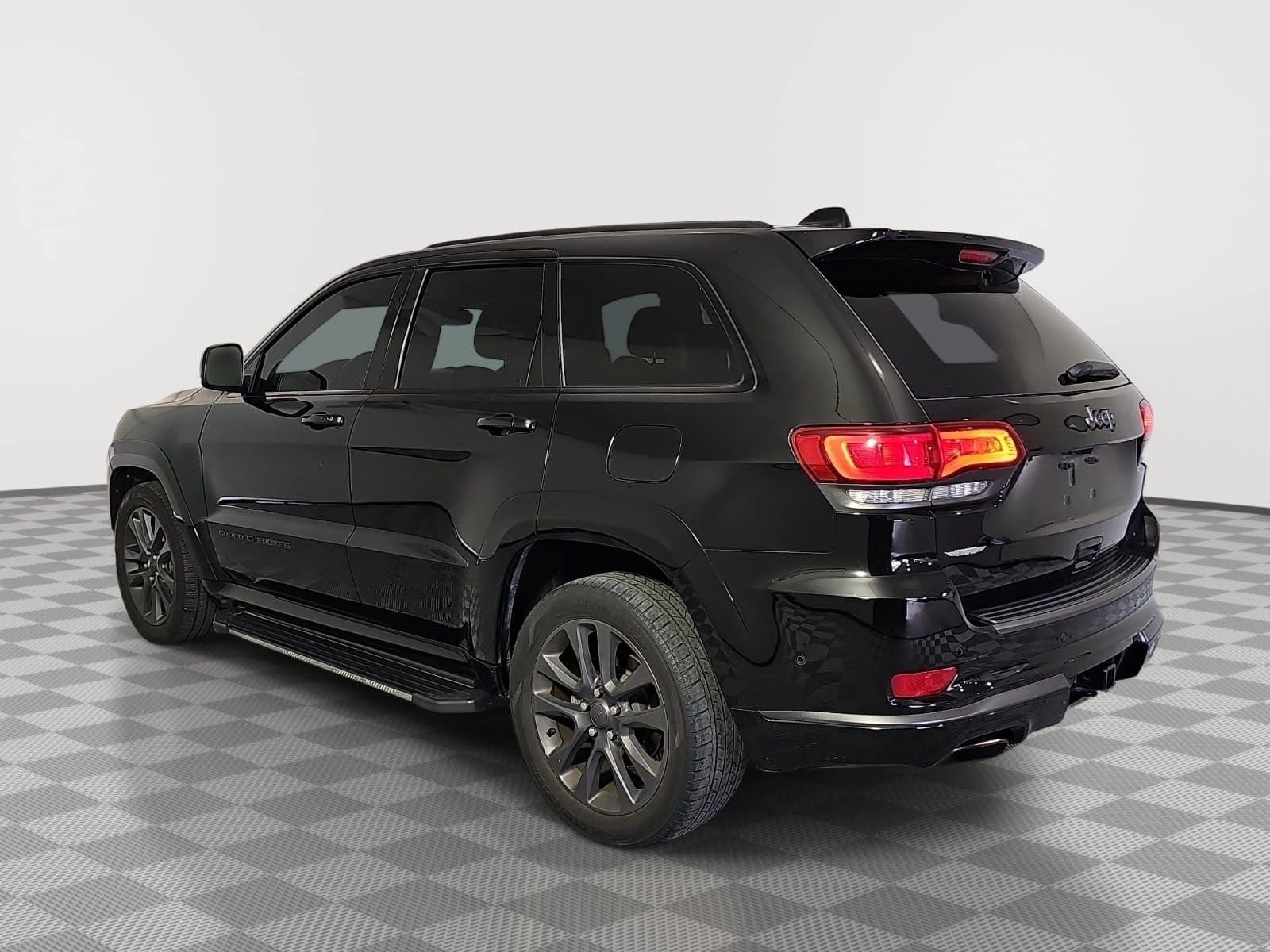 2019 Jeep Grand Cherokee Overland