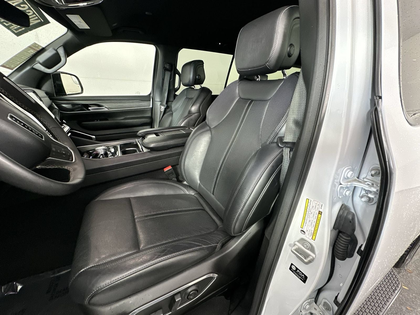 2024 Jeep Wagoneer L Series III