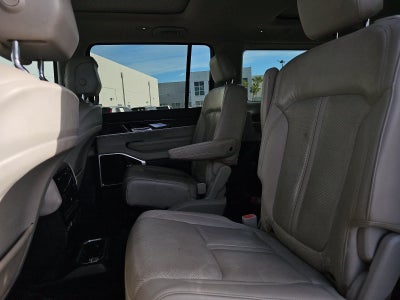 2022 Jeep Wagoneer Series III