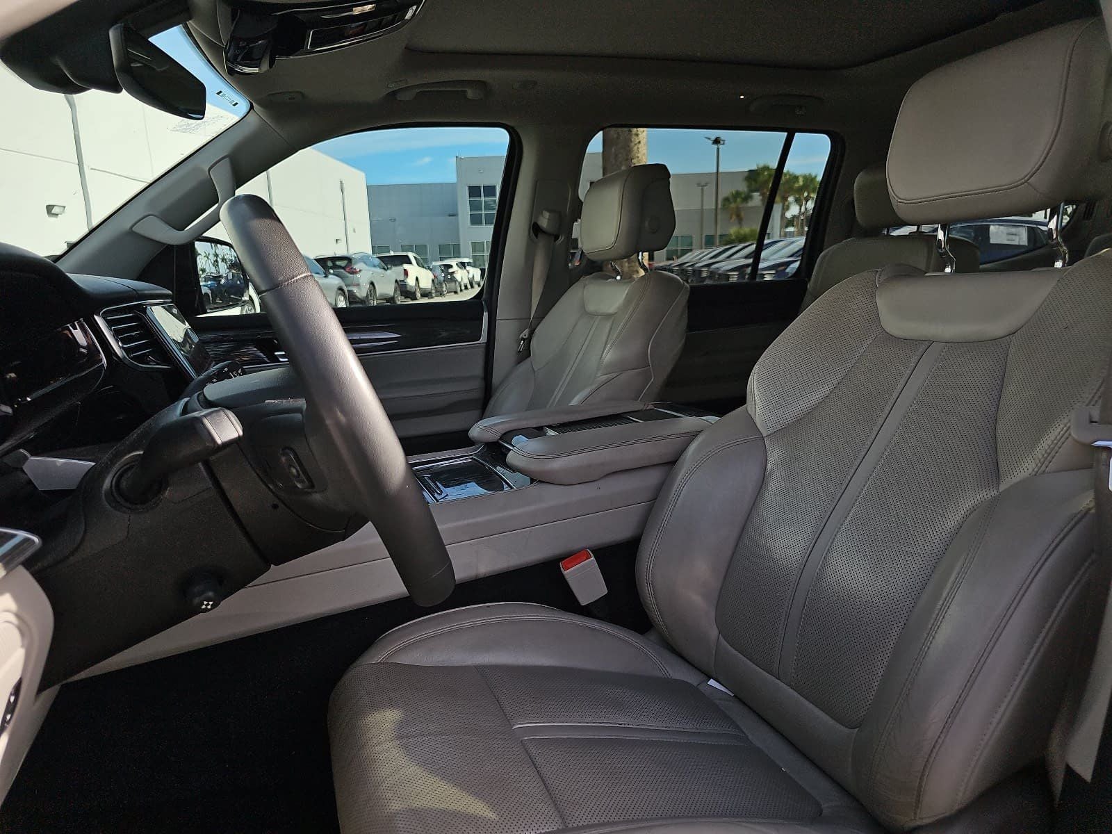 2022 Jeep Wagoneer Series III