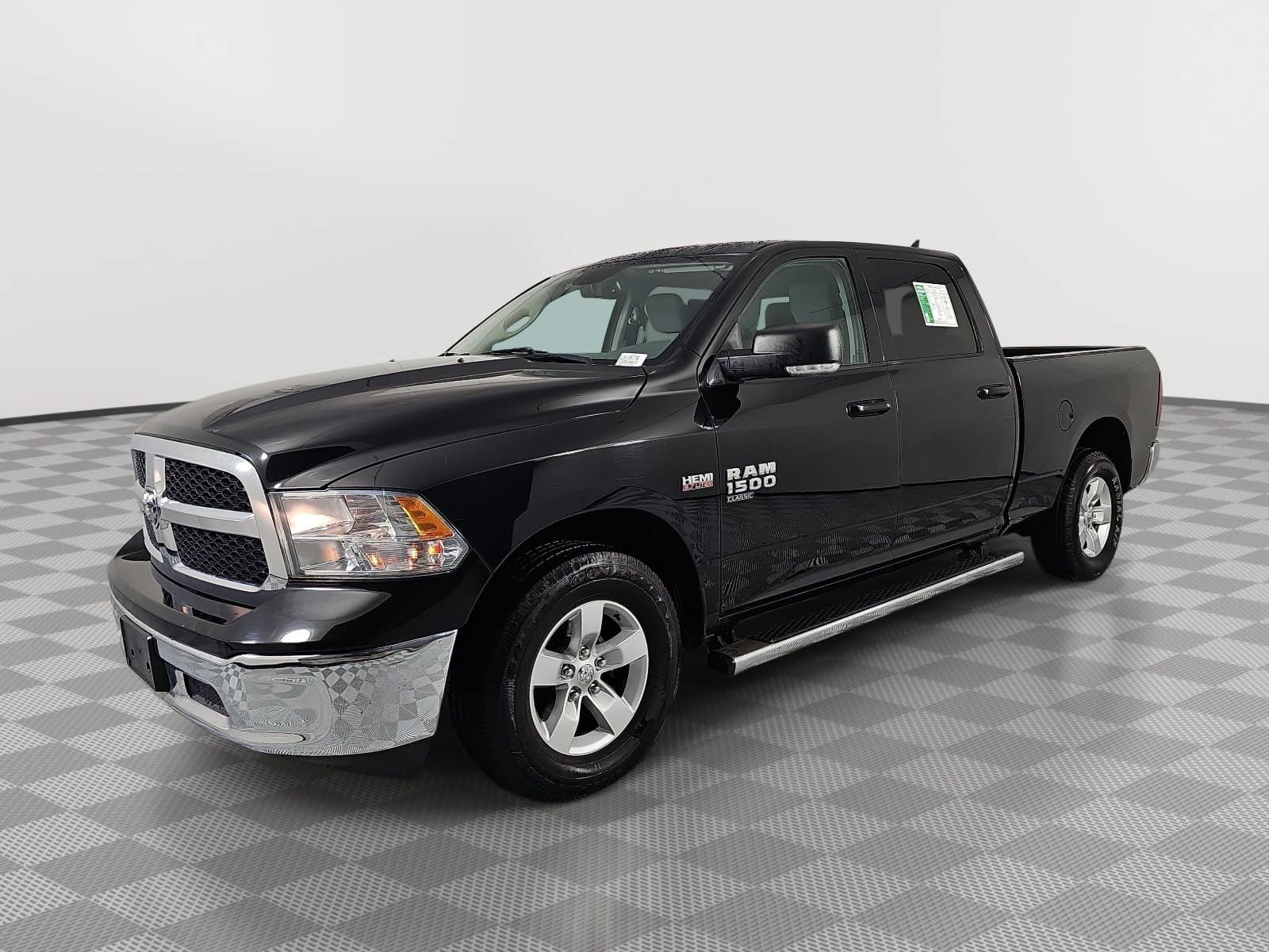 2020 RAM 1500 Classic SLT