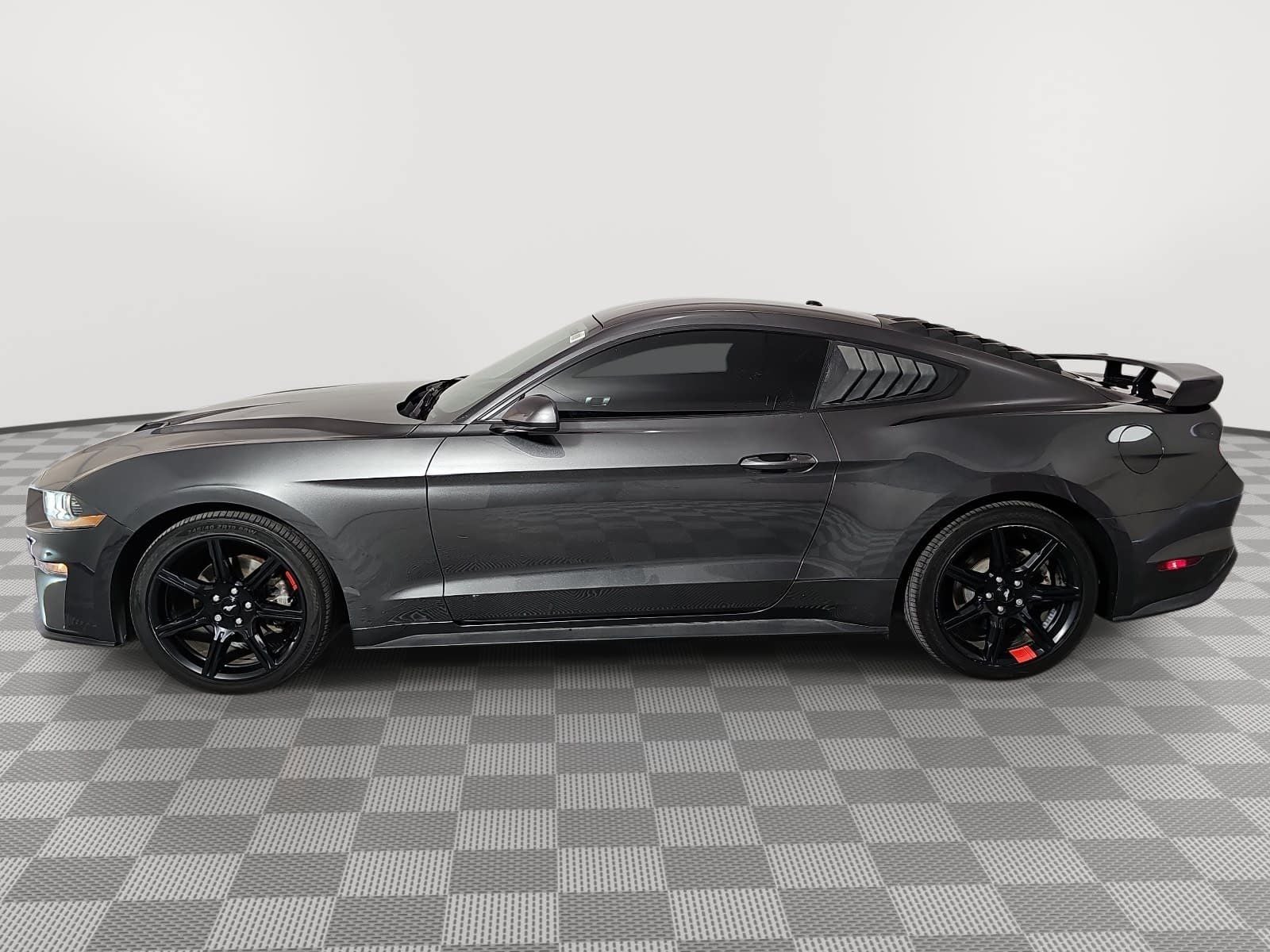 2020 Ford Mustang EcoBoost