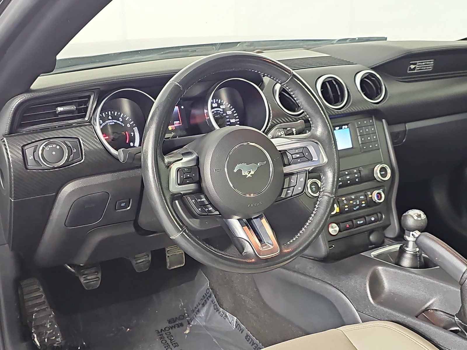 2020 Ford Mustang EcoBoost