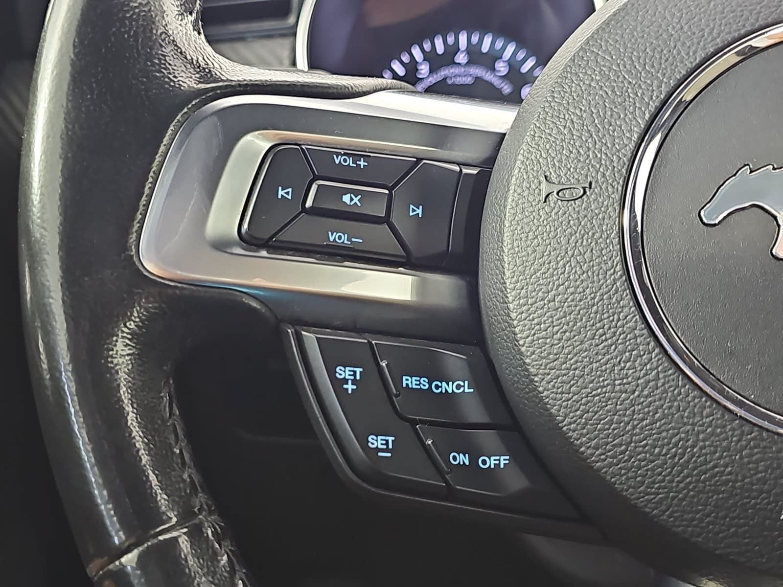 2020 Ford Mustang EcoBoost