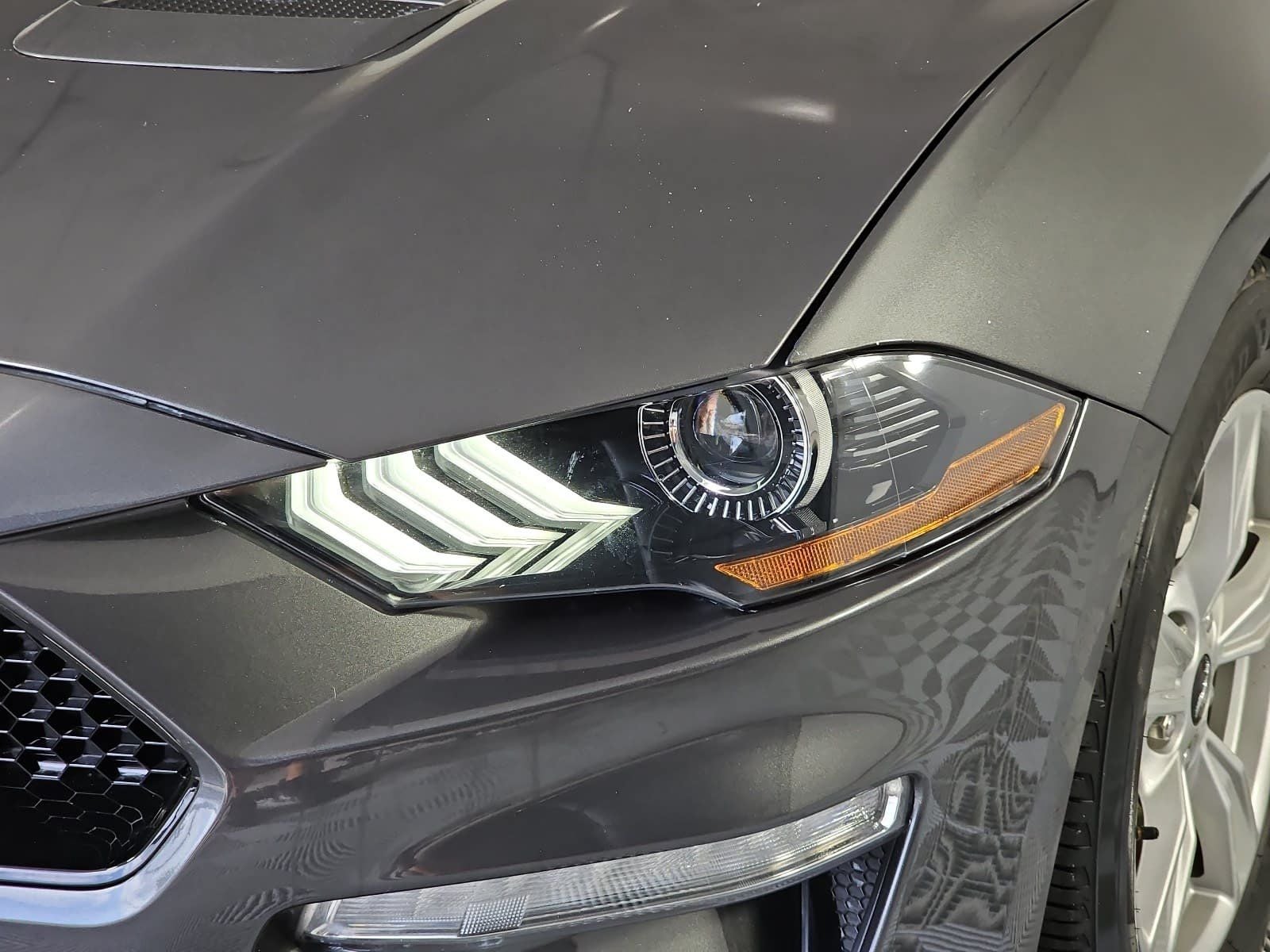 2020 Ford Mustang EcoBoost