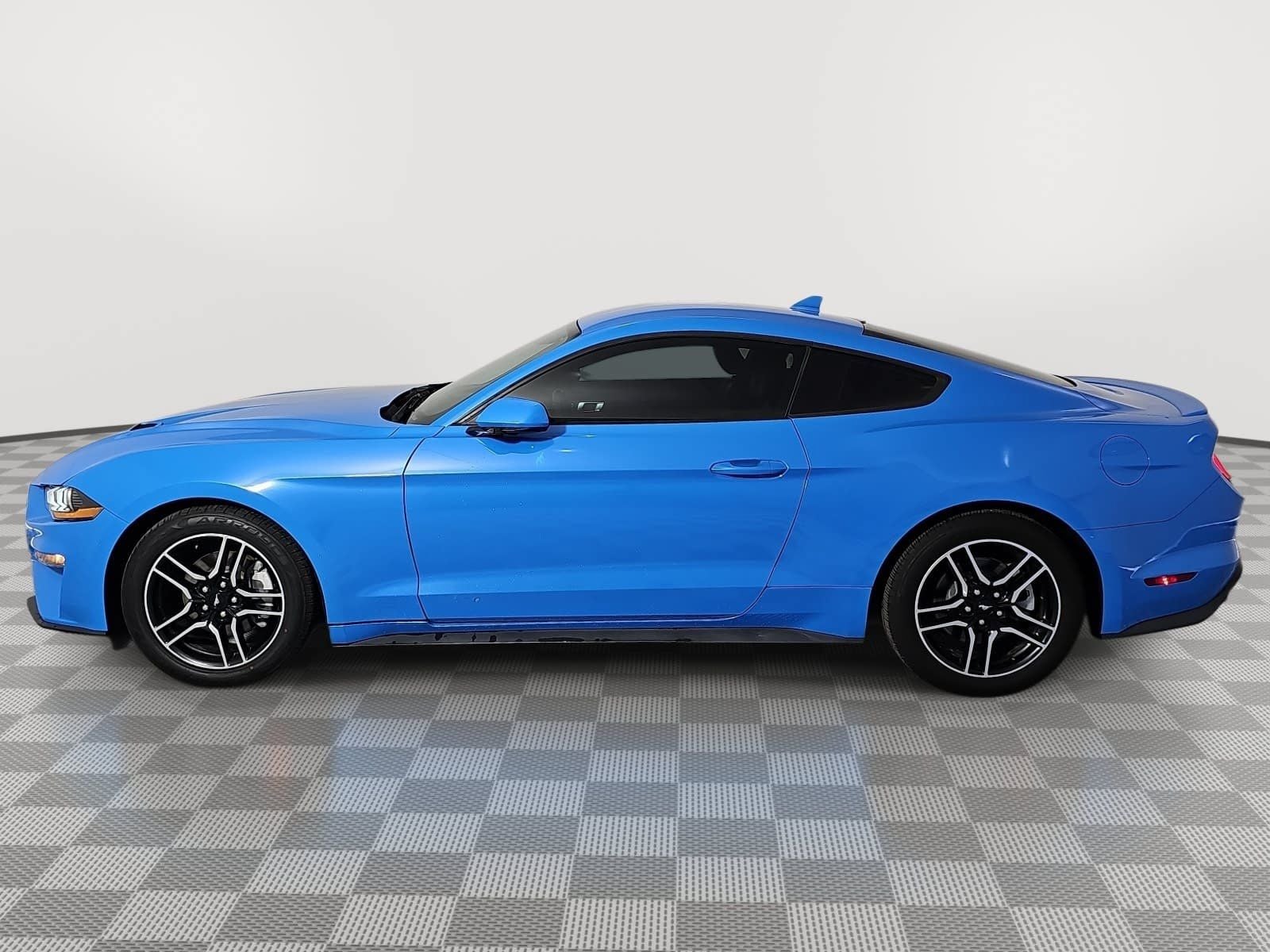 2022 Ford Mustang EcoBoost Premium