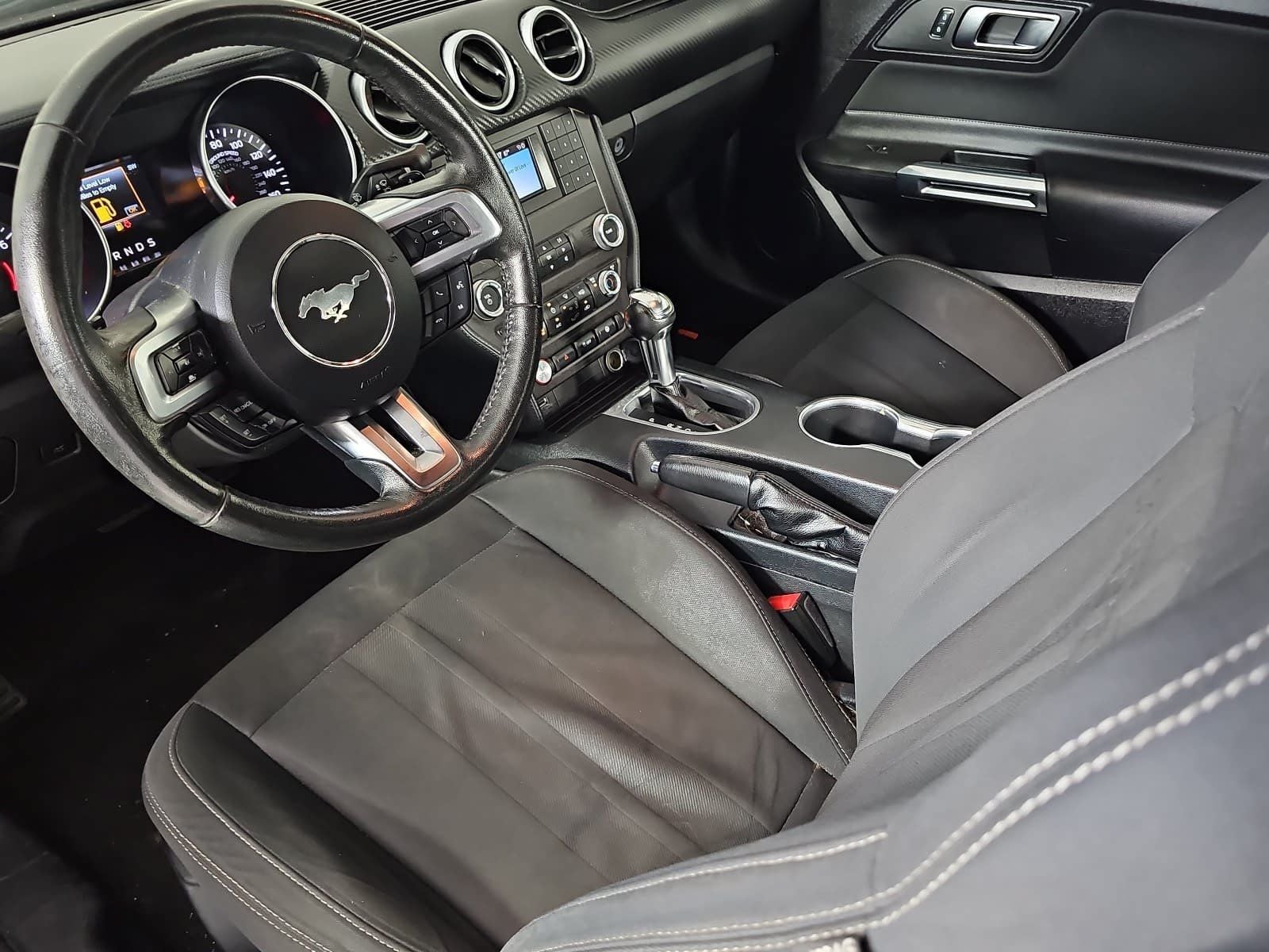 2019 Ford Mustang EcoBoost