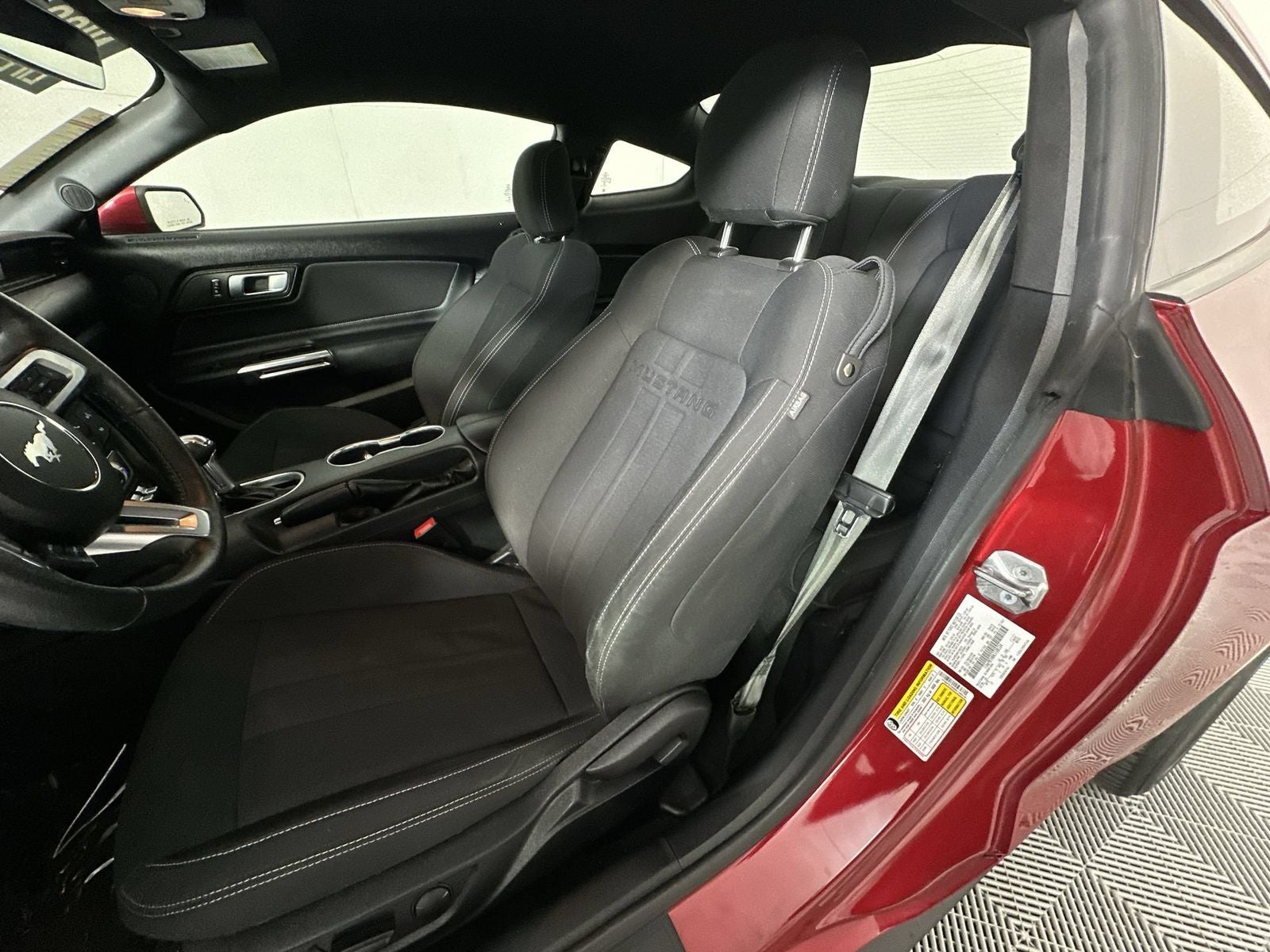 2022 Ford Mustang EcoBoost