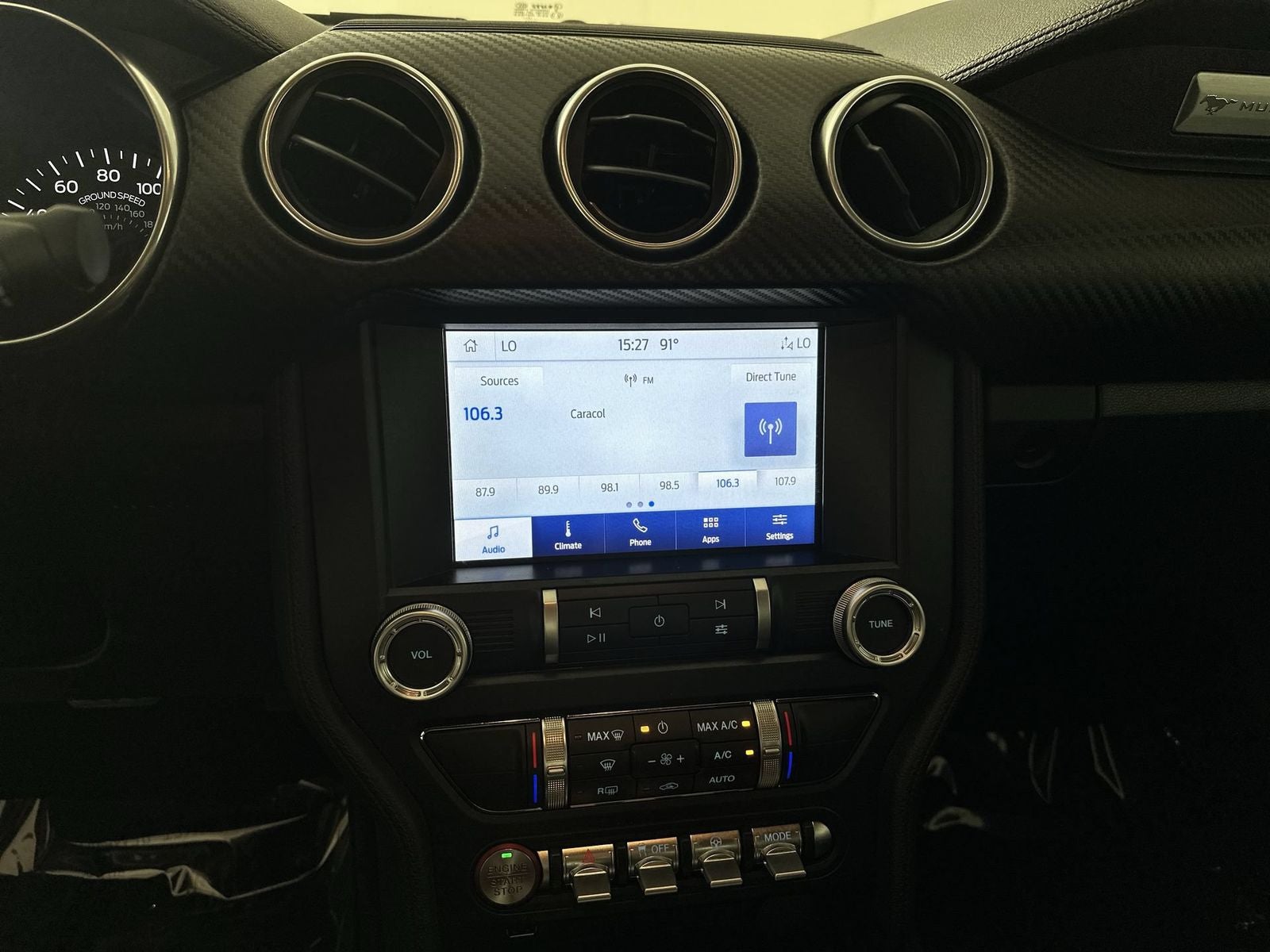 2022 Ford Mustang EcoBoost
