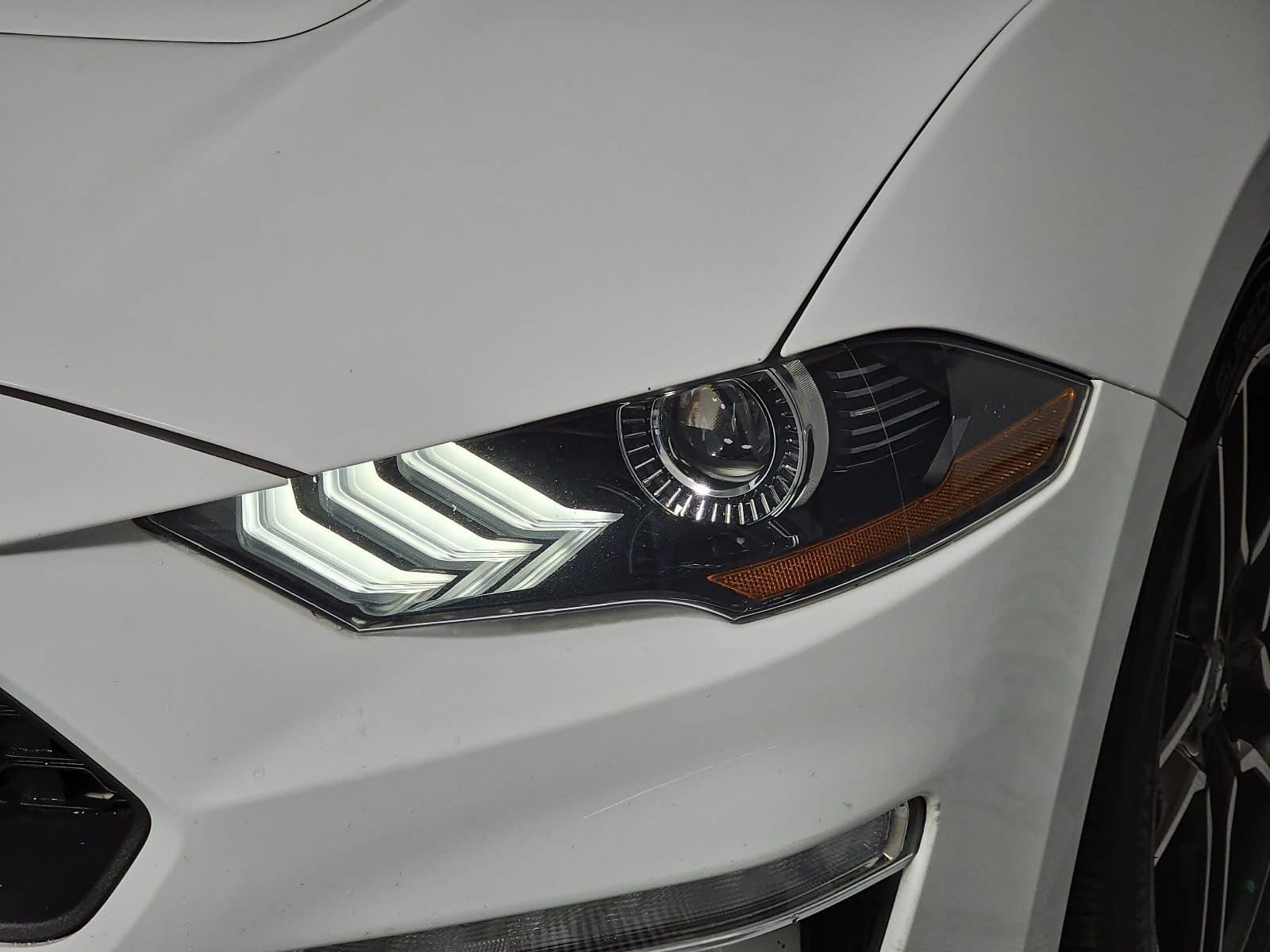 2022 Ford Mustang EcoBoost