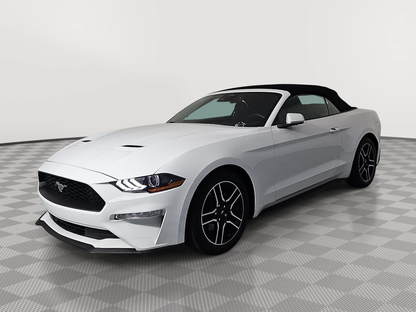 2022 Ford Mustang EcoBoost