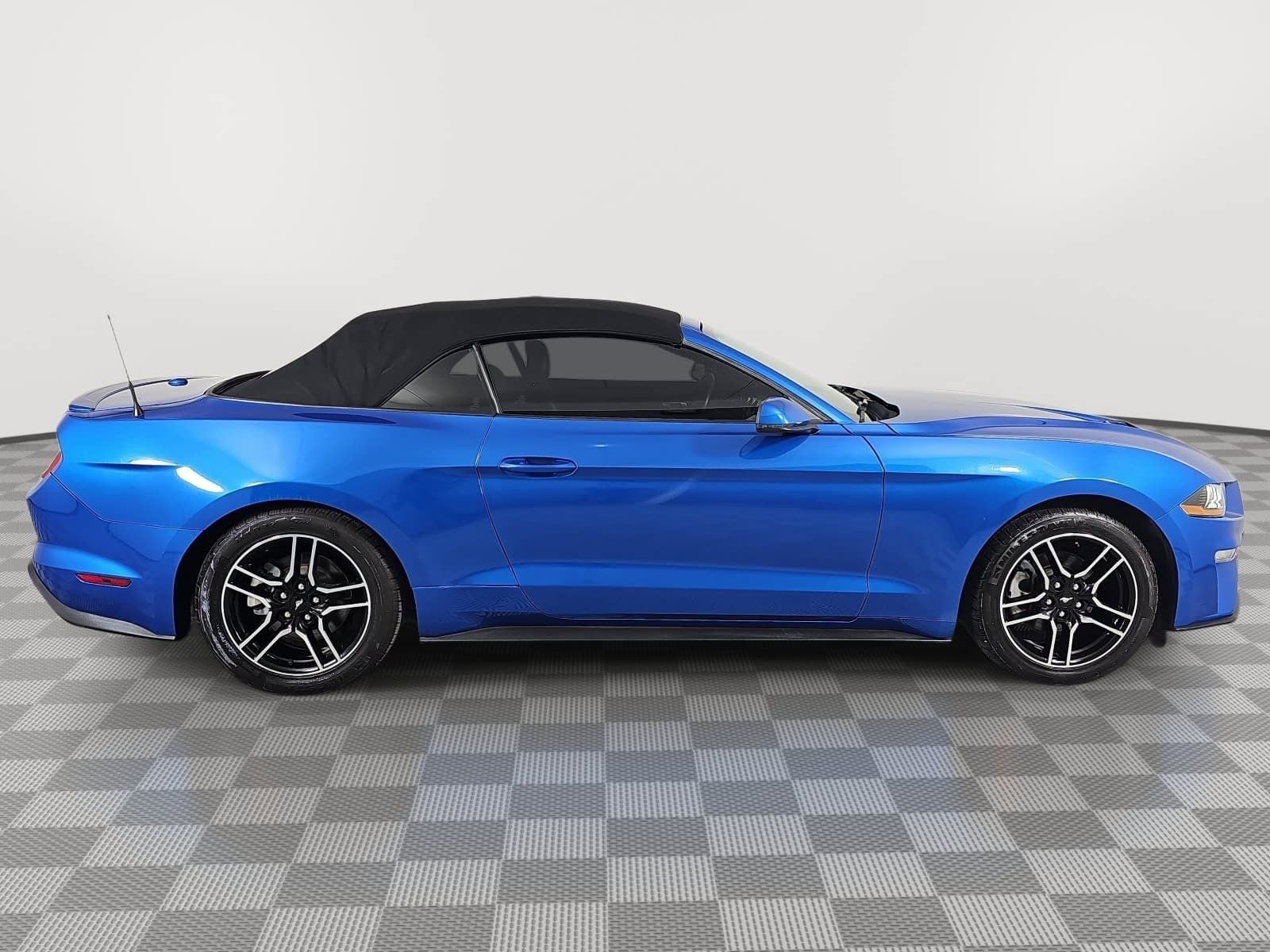 2020 Ford Mustang EcoBoost Premium