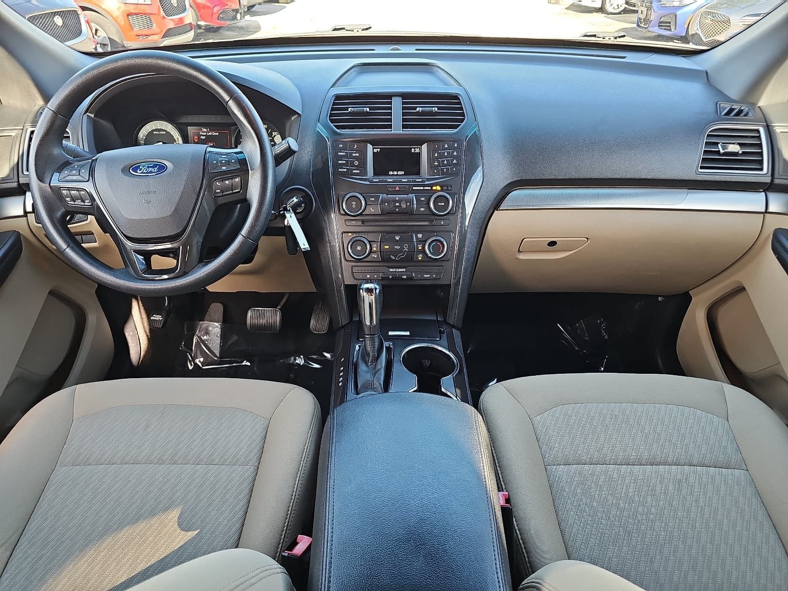 2017 Ford Explorer Base