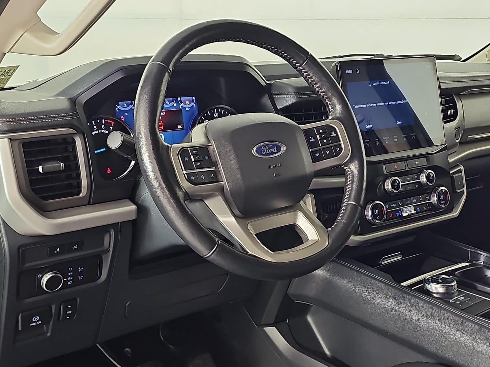 2022 Ford Expedition Max XLT