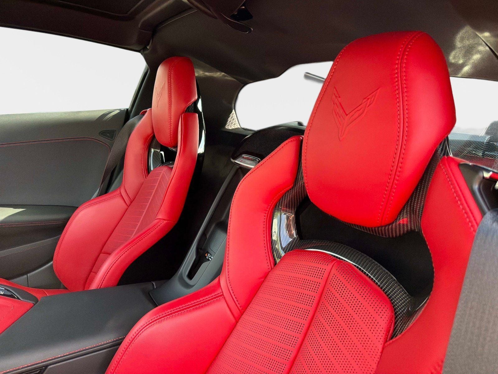 2025 Chevrolet Corvette E-Ray 2LZ