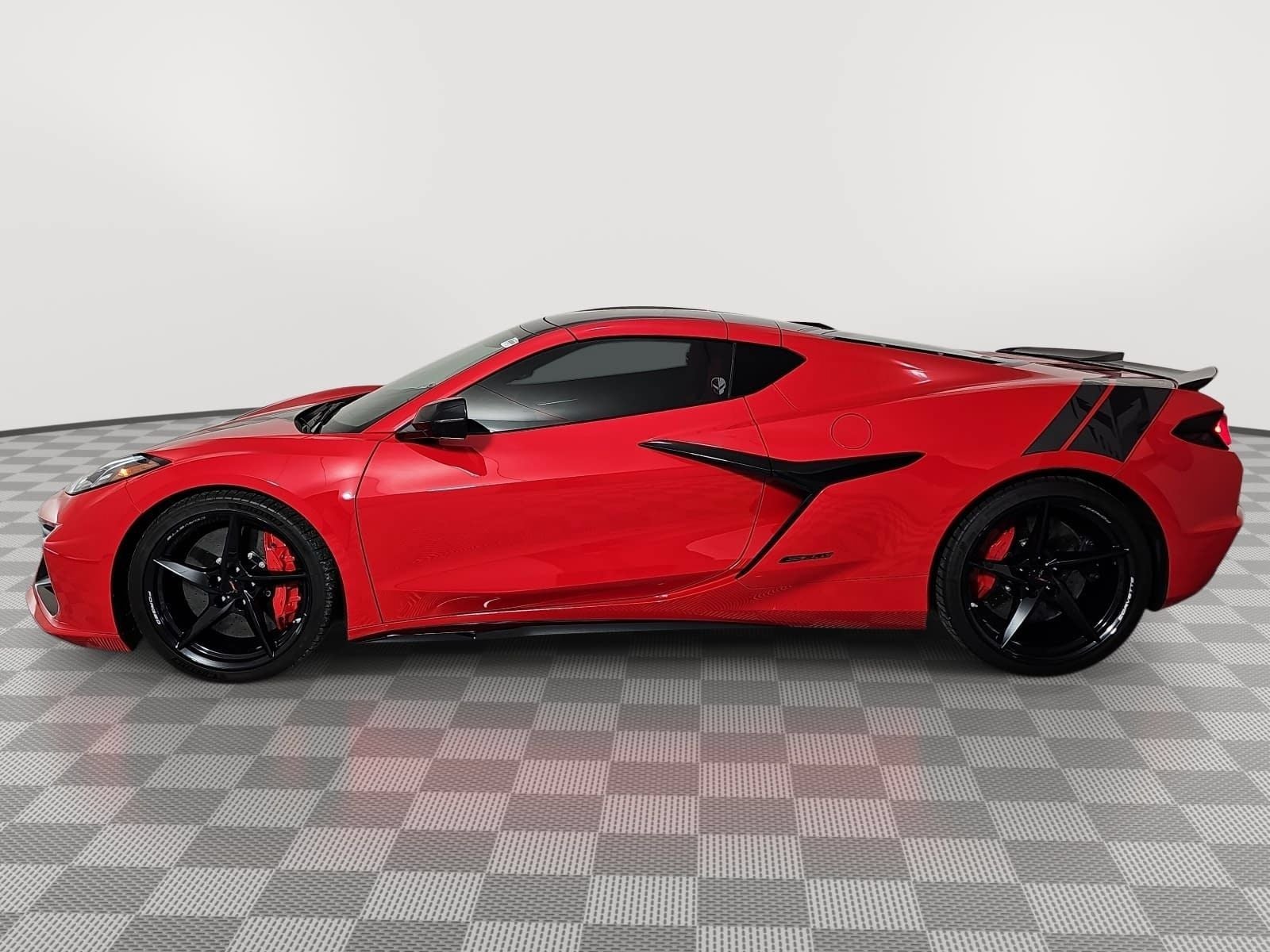 2025 Chevrolet Corvette E-Ray 2LZ
