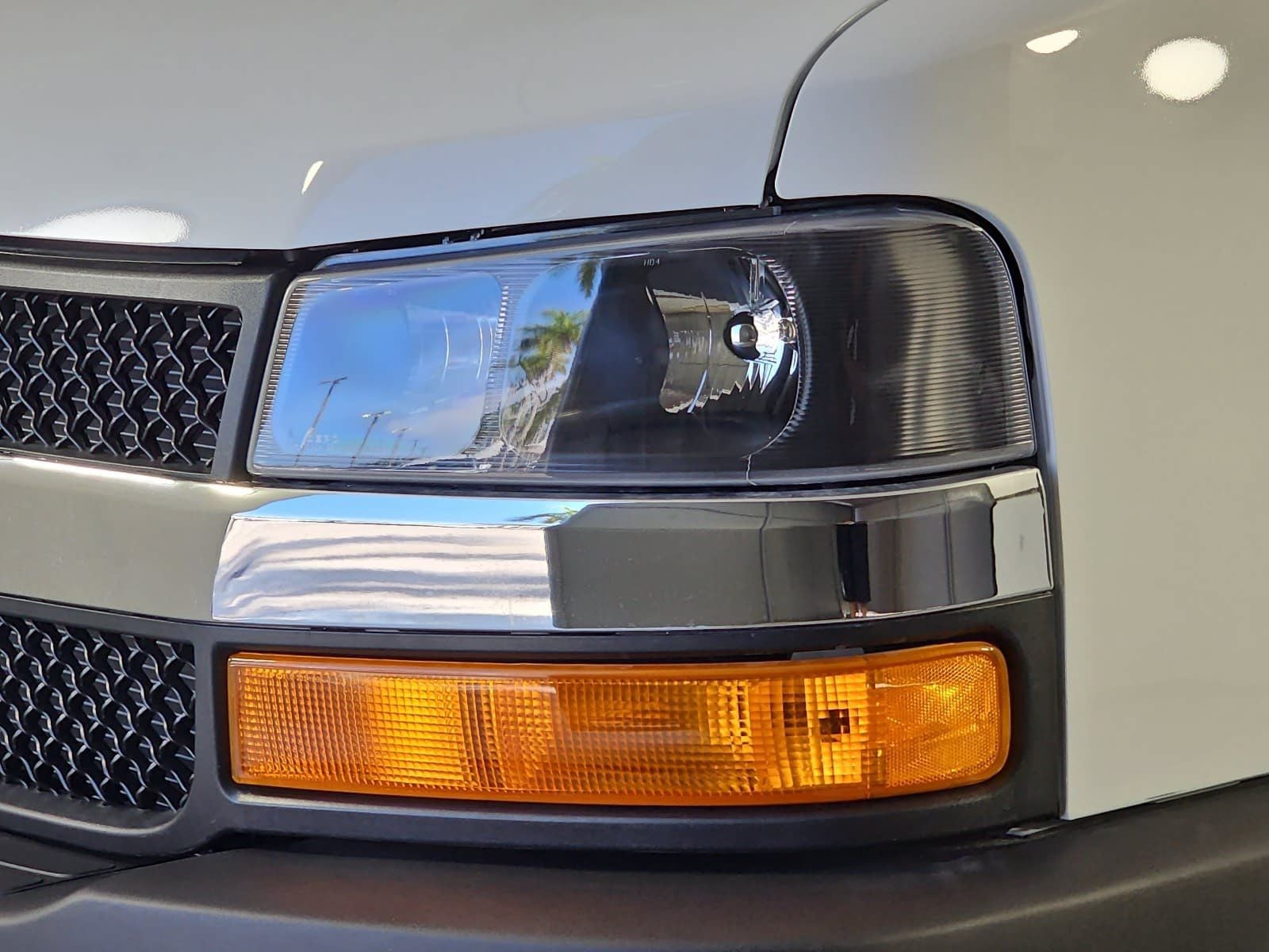 2024 Chevrolet Express 3500 LS Passenger