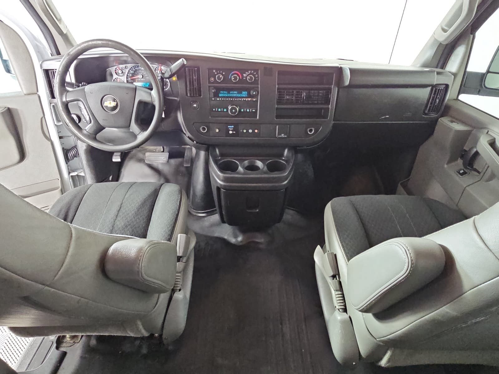2019 Chevrolet Express 2500 Work Van Cargo