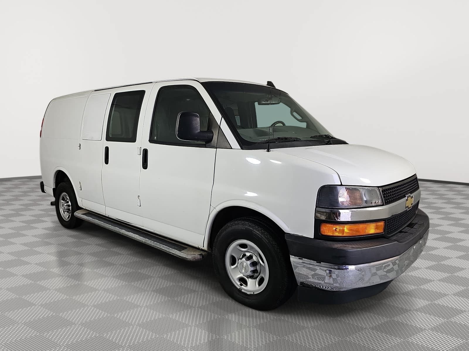 2019 Chevrolet Express 2500 Work Van Cargo