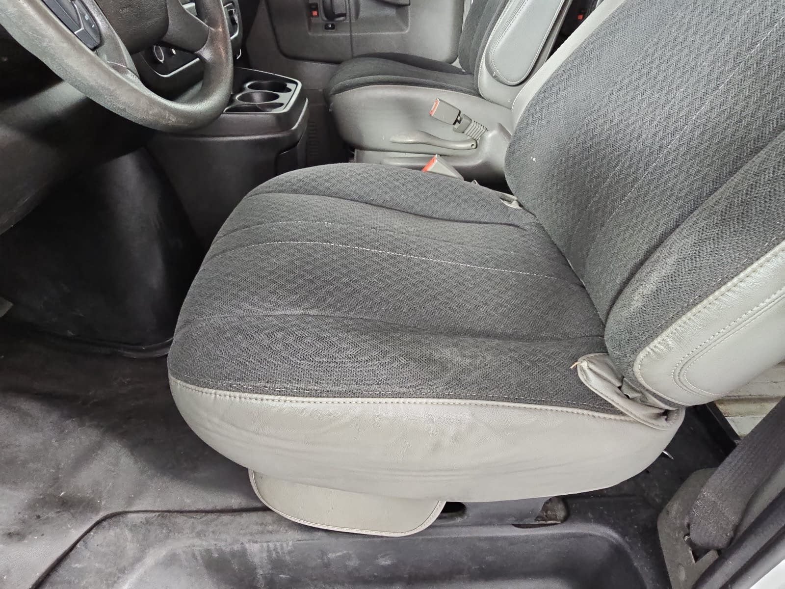 2019 Chevrolet Express 2500 Work Van Cargo