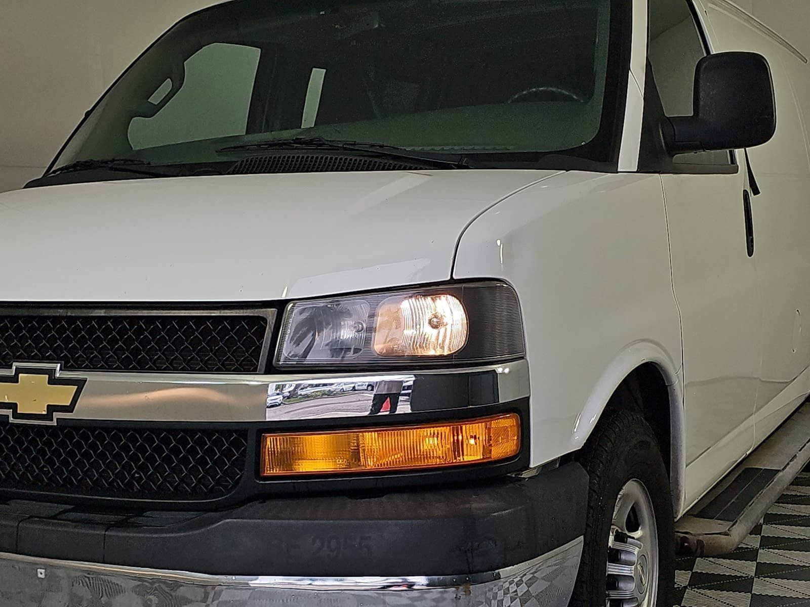 2019 Chevrolet Express 2500 Work Van Cargo