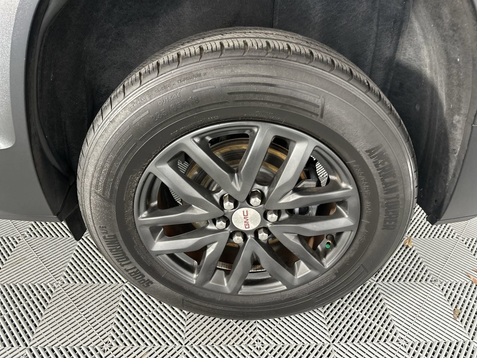 2019 GMC Acadia SLT-1