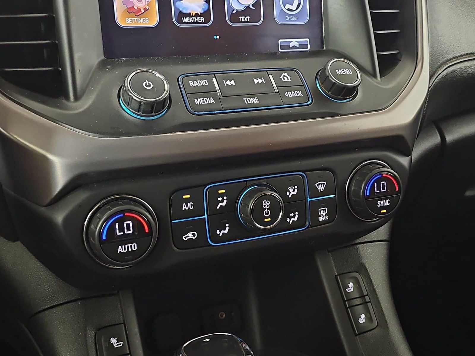 2017 GMC Acadia SLT-1