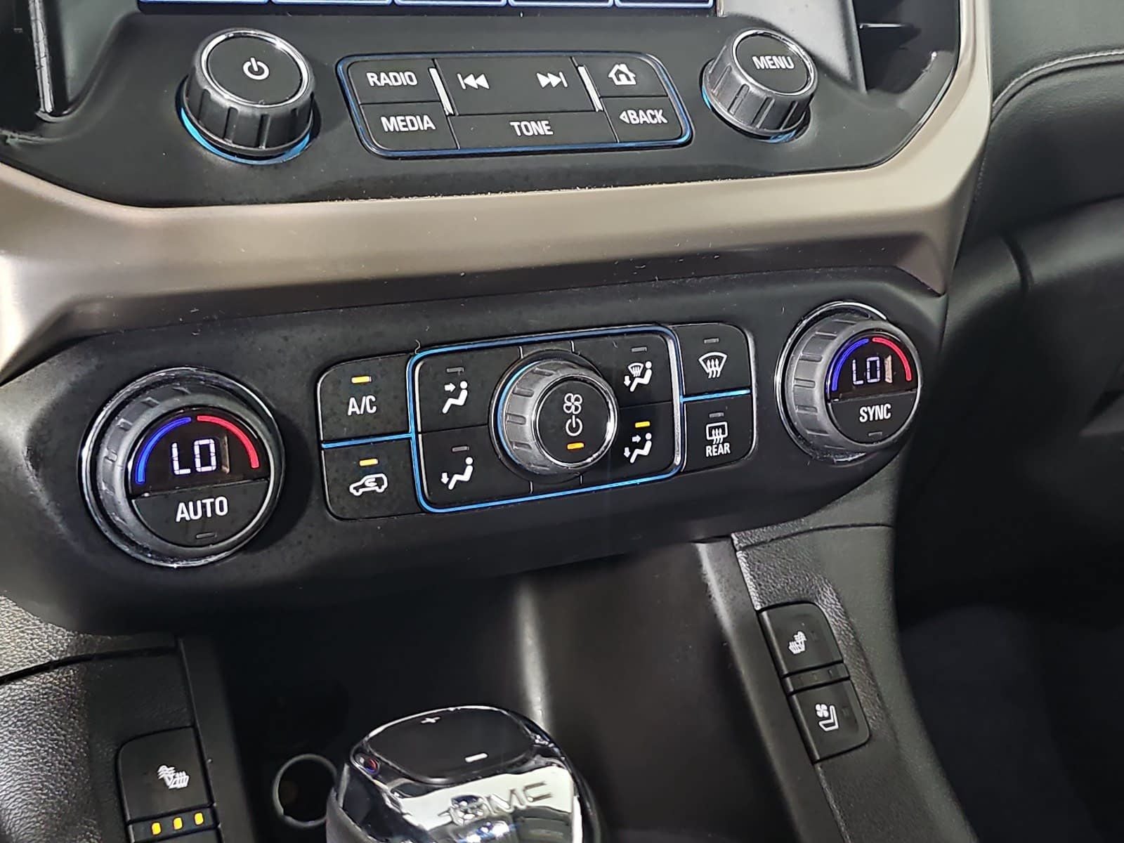 2018 GMC Acadia Denali