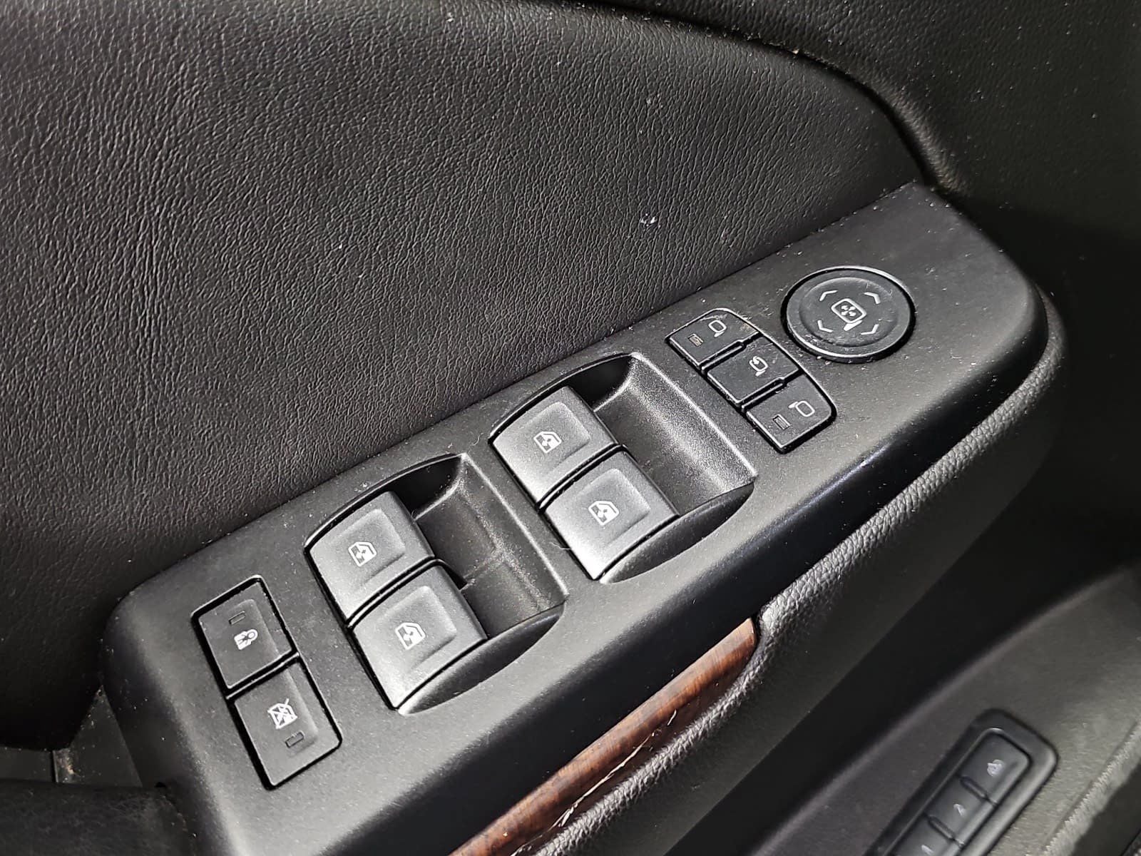 2020 GMC Yukon SLT