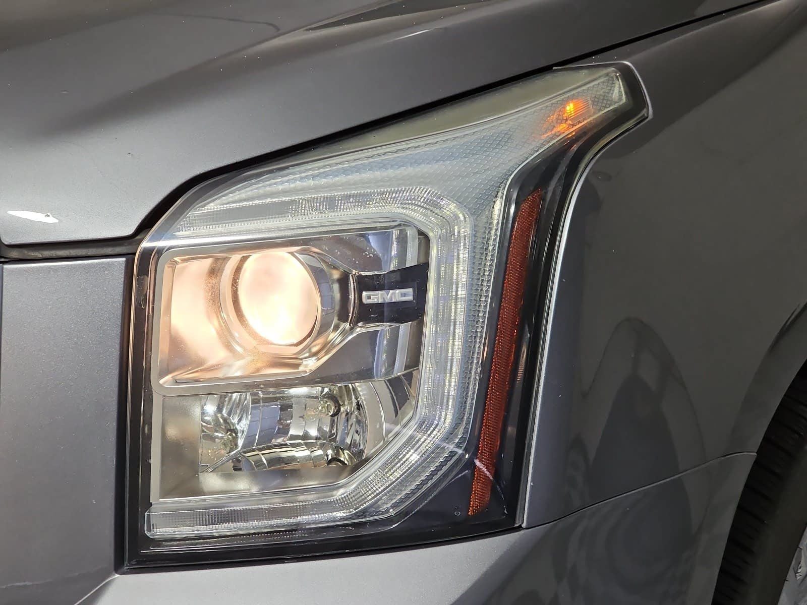 2019 GMC Yukon SLT