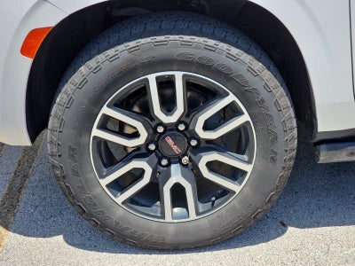2021 GMC Yukon XL AT4