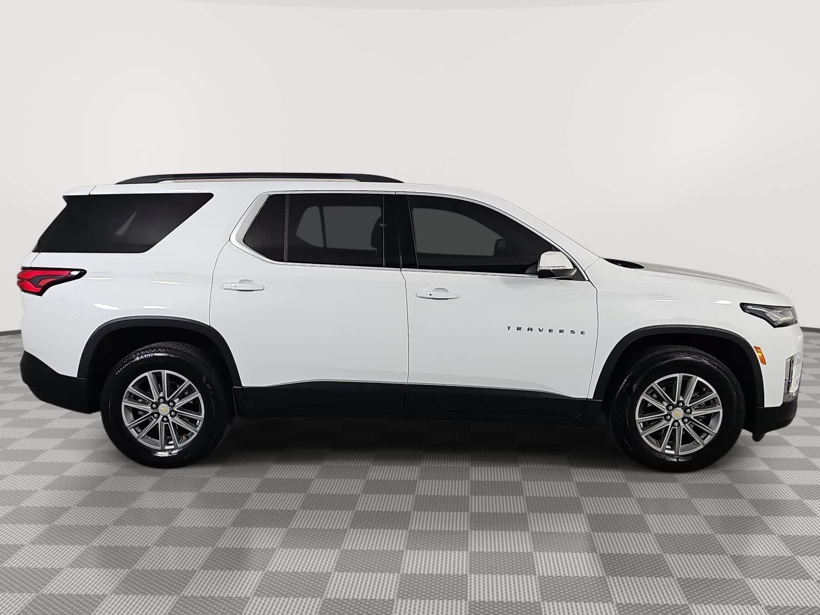 2023 Chevrolet Traverse LT 1LT