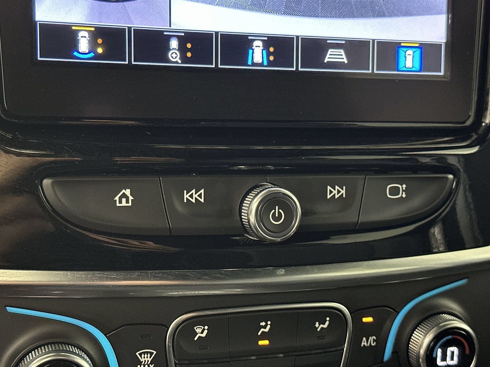 2024 Chevrolet Traverse Limited RS