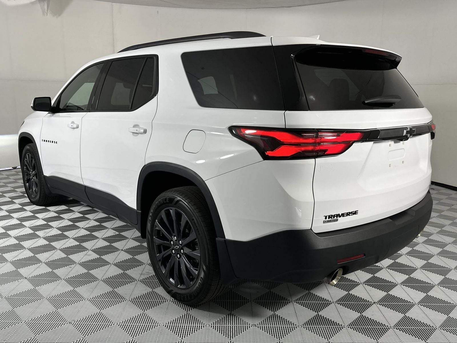 2024 Chevrolet Traverse Limited RS