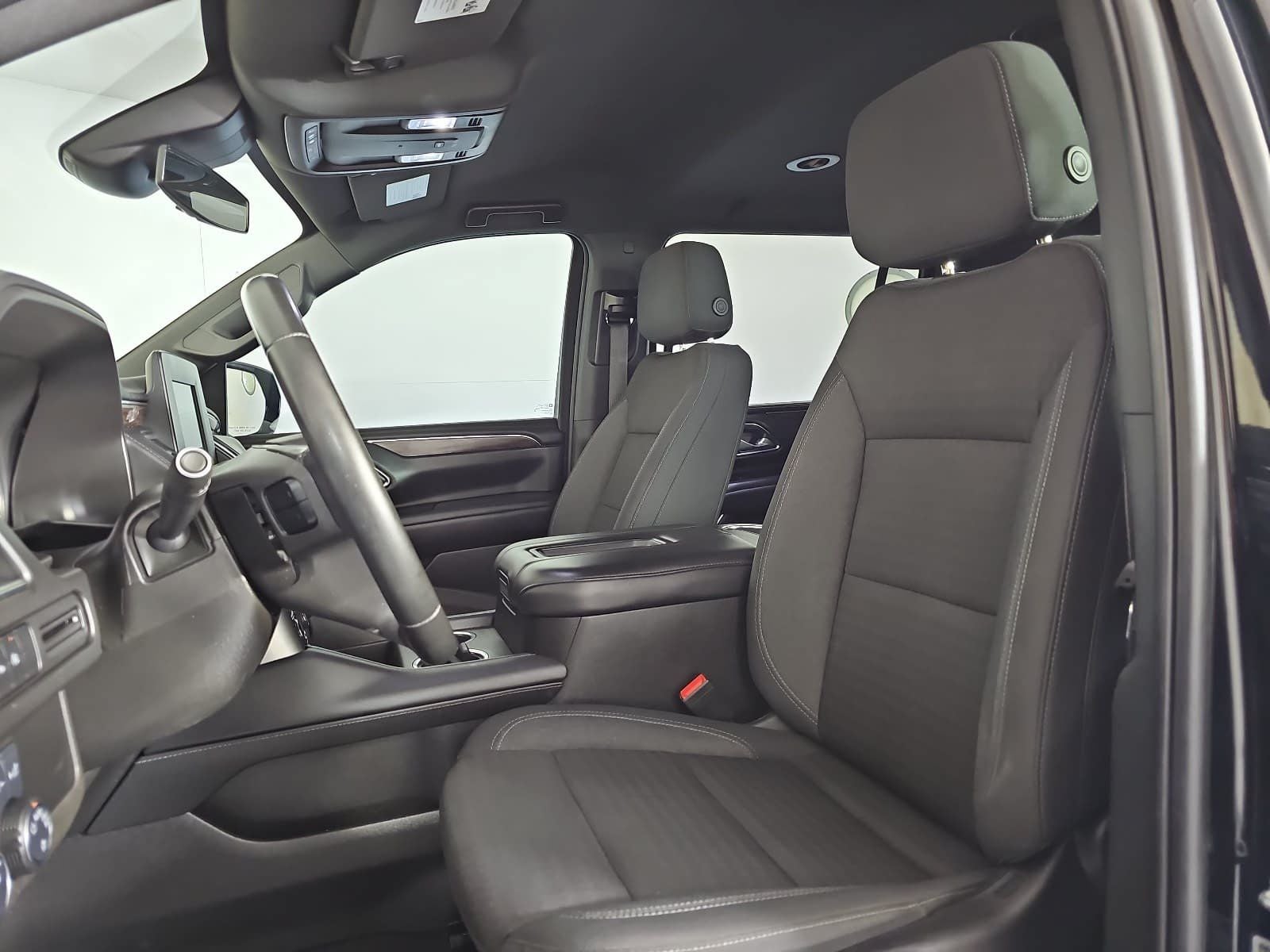 2024 Chevrolet Suburban LS
