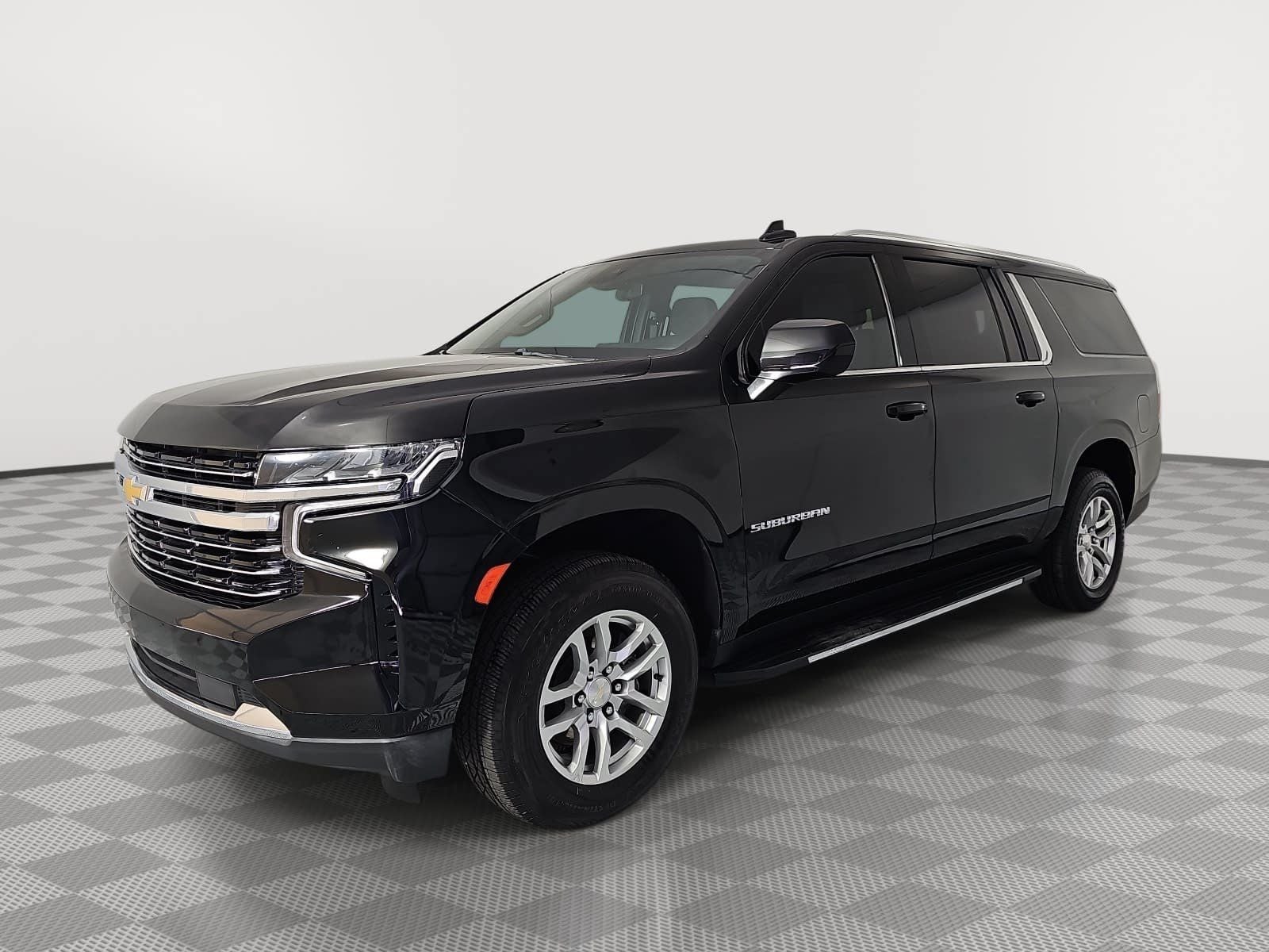 2024 Chevrolet Suburban LS
