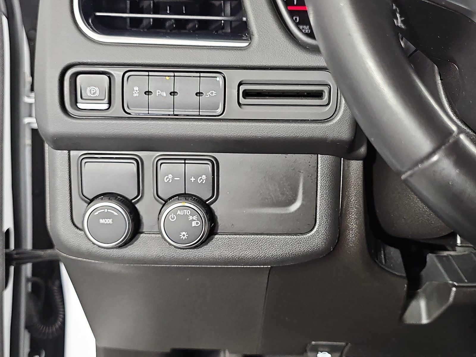 2021 Chevrolet Tahoe LS