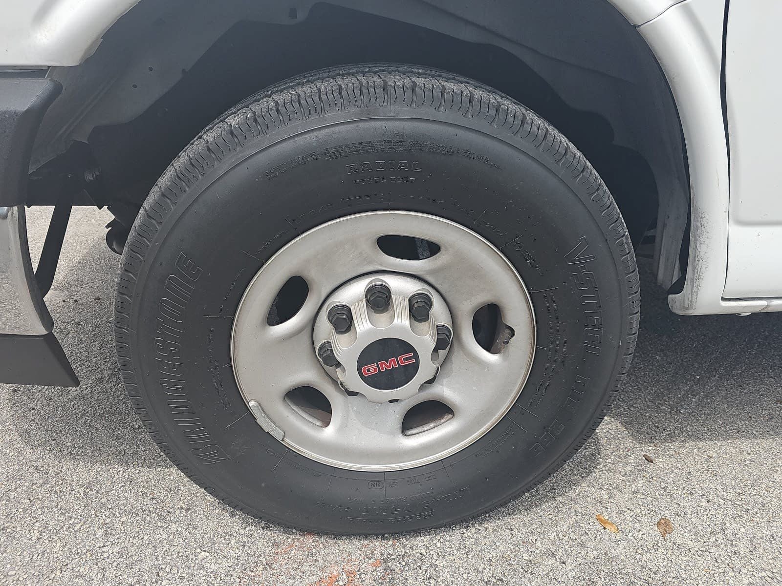 2024 GMC Savana 2500 Work Van