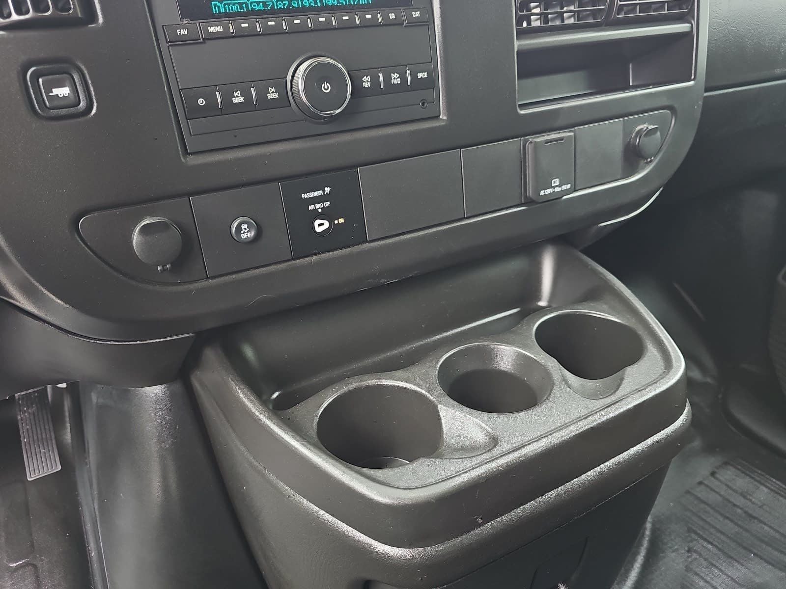 2024 GMC Savana 2500 Work Van