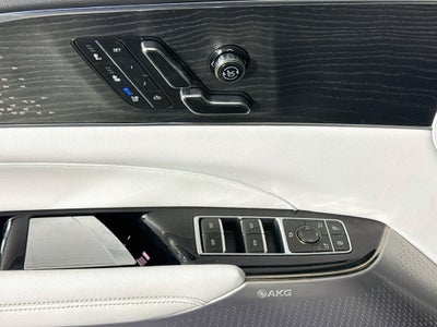 2023 Cadillac LYRIQ Luxury