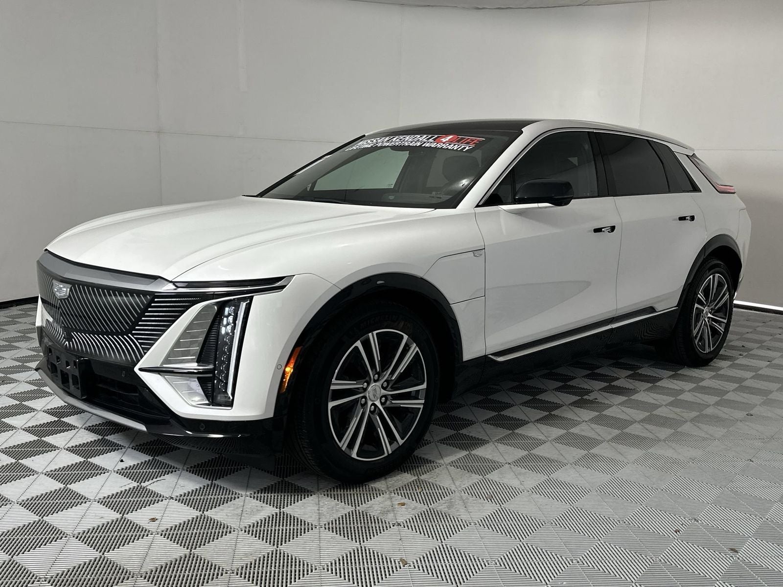 2024 Cadillac LYRIQ Luxury