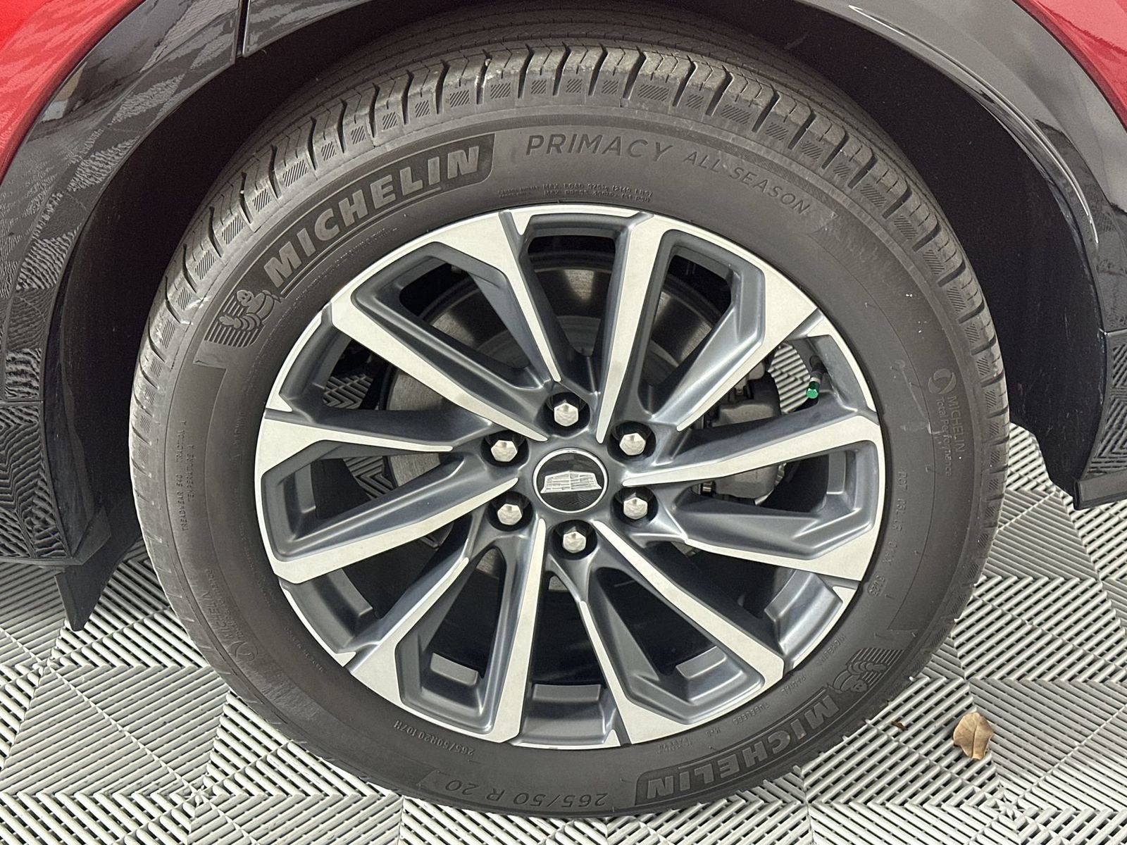 2024 Cadillac LYRIQ Sport