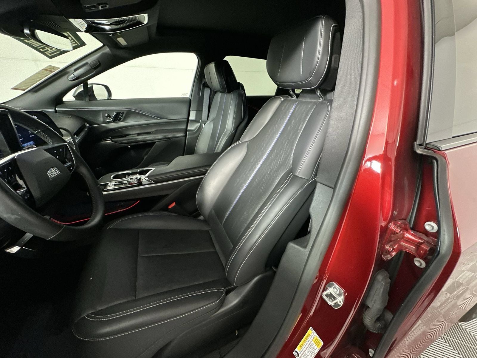 2024 Cadillac LYRIQ Sport