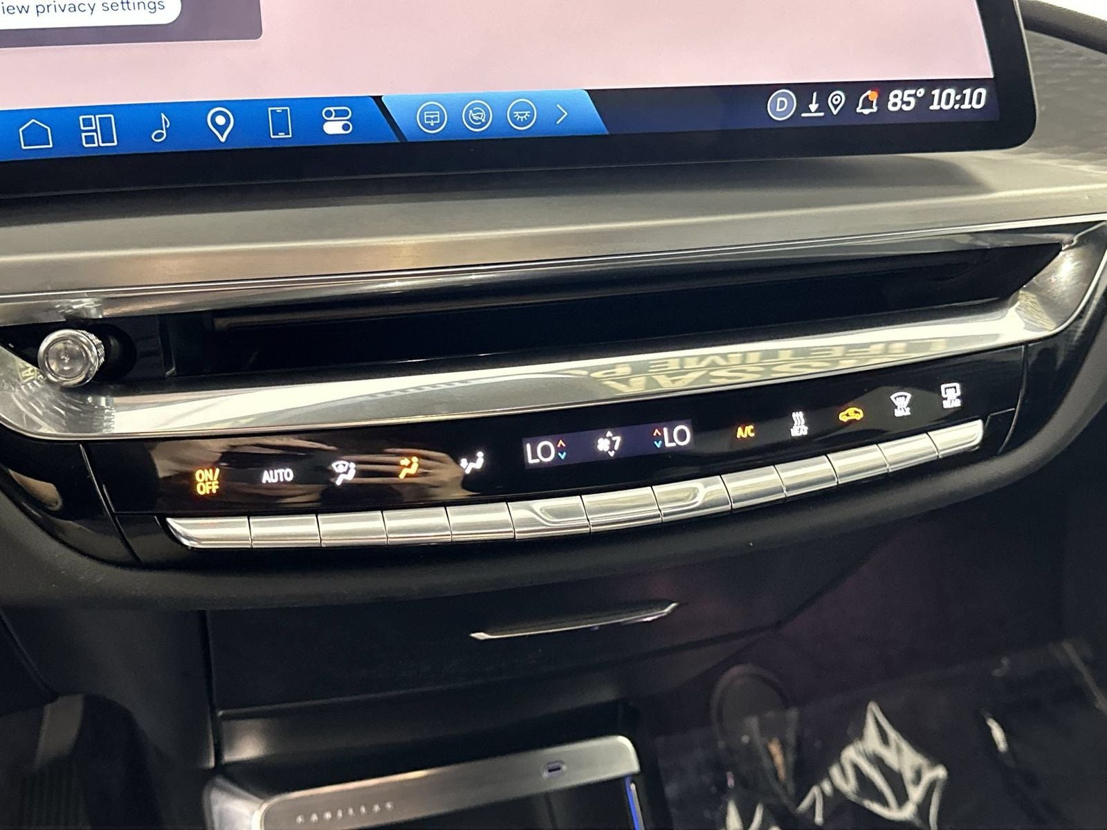 2024 Cadillac LYRIQ Sport
