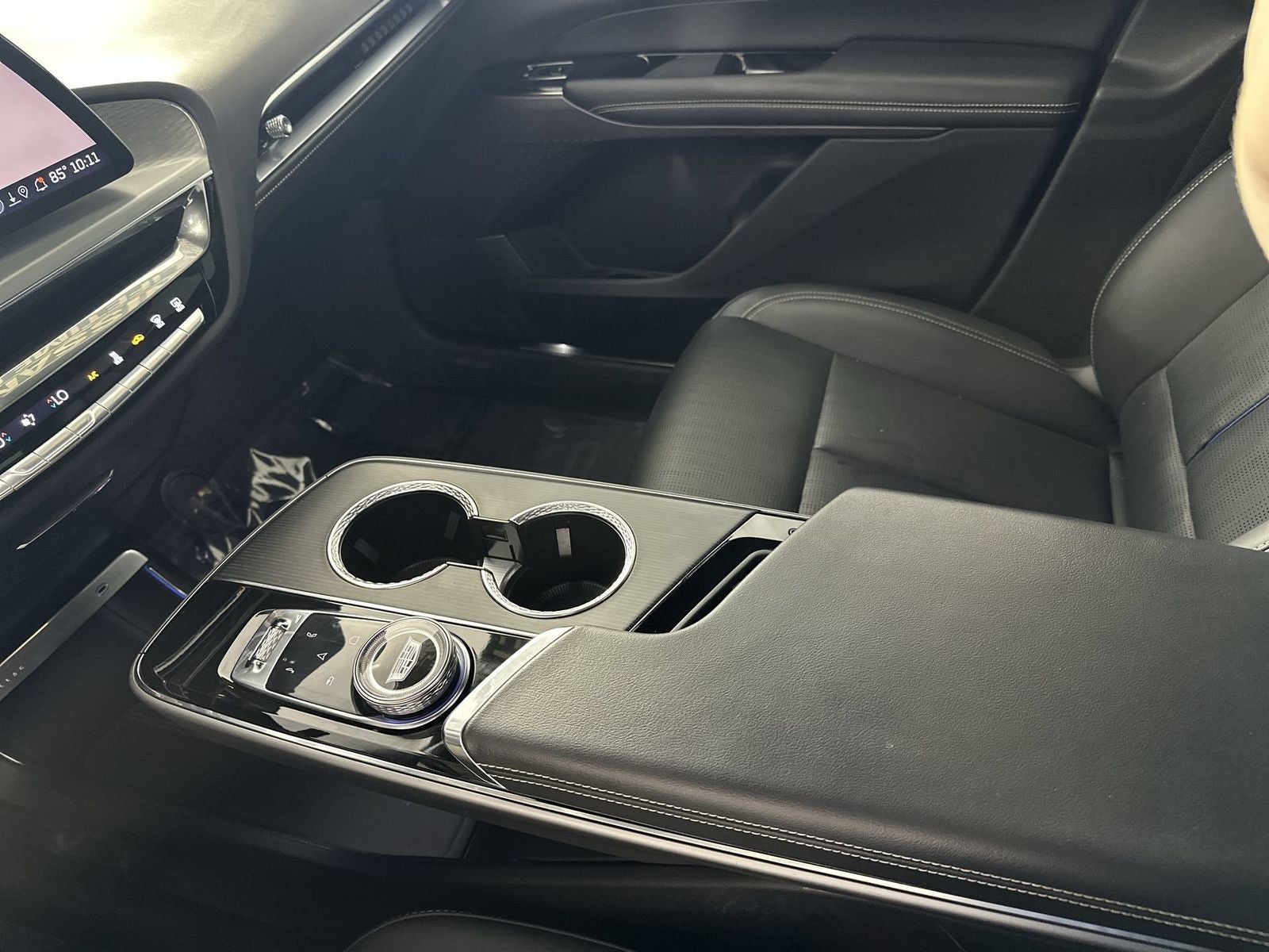 2024 Cadillac LYRIQ Sport