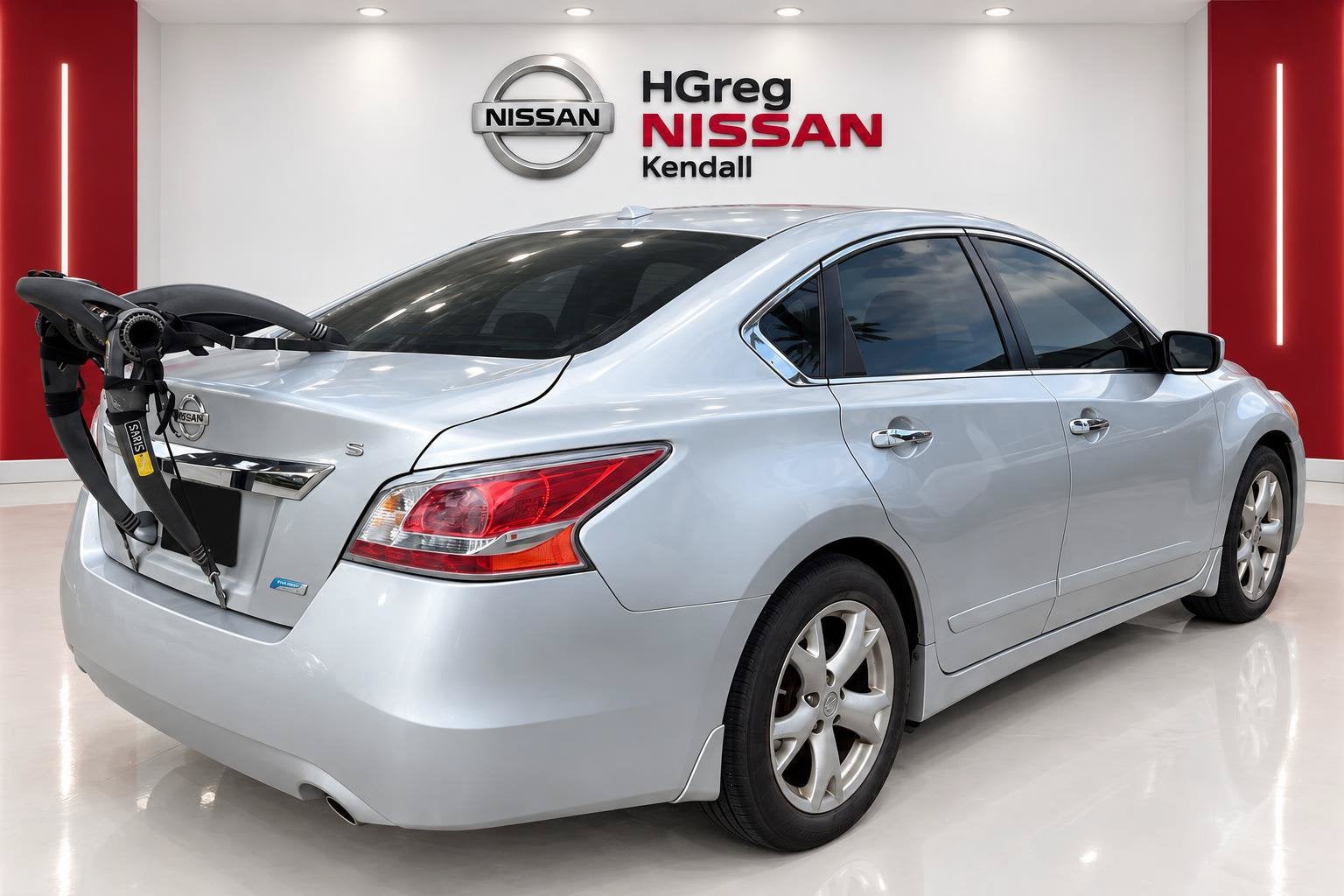Used 2015 Nissan Altima S with VIN 1N4AL3AP6FC144268 for sale in Palmetto Bay, FL