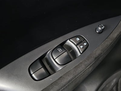 2016 Nissan Leaf S